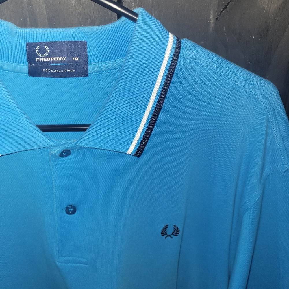 Fred Perry polo. Like new!